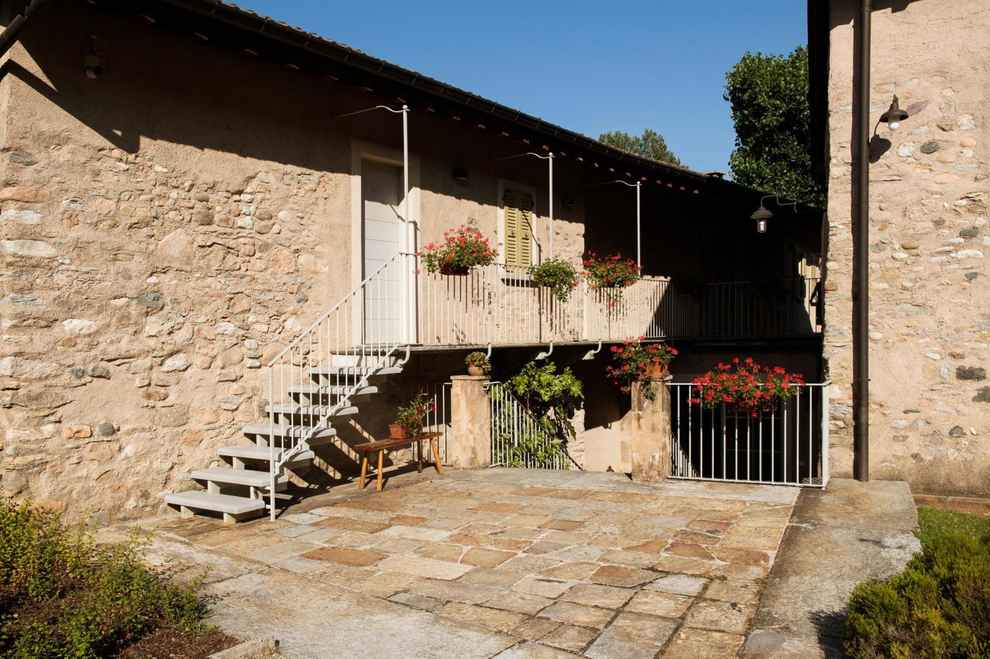 Locanda Ca Dei Santi Induno Olona Εξωτερικό φωτογραφία